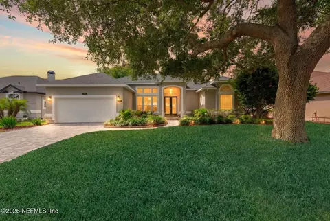 917 Oxford Dr, Saint Augustine, FL 32084