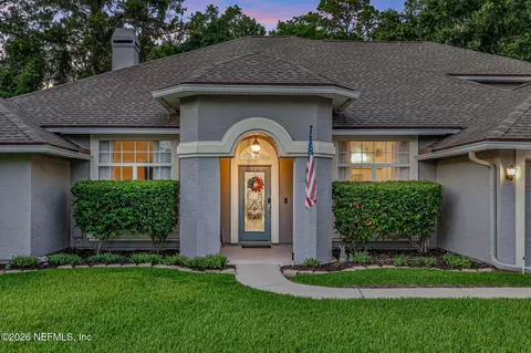 Exterior - 3920 E Glendale Ct, Saint Johns, FL 32259 photo 3 of 14