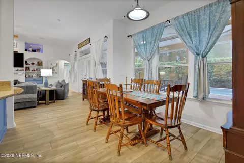 Dining - 3920 E Glendale Ct, Saint Johns, FL 32259 photo 3 of 4