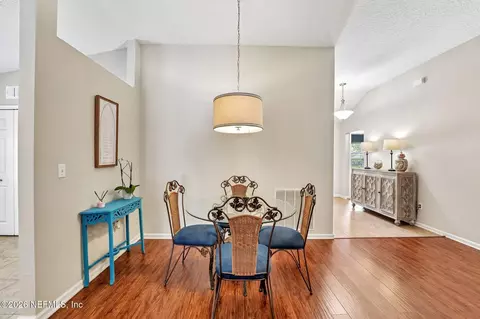 Dining - 96398 Commodore Point Dr, Yulee, FL 32097 photo 2 of 3