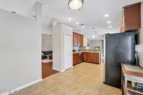 Entry Way - 96398 Commodore Point Dr, Yulee, FL 32097 photo 2 of 3