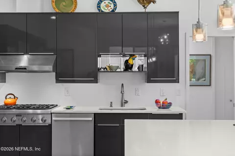 Kitchen - 132 Bottlebrush Dr, Saint Augustine, FL 32086 photo 7 of 10