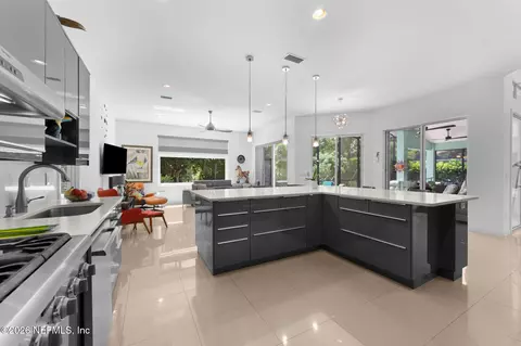 Kitchen - 132 Bottlebrush Dr, Saint Augustine, FL 32086 photo 2 of 10