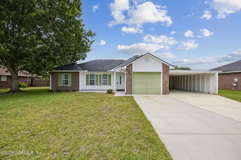 533 E Ohio Ave E, Macclenny, FL 32063