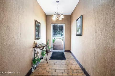 Entry Way - 45097 Fourth Ave, Callahan, FL 32011 photo 1 of 3