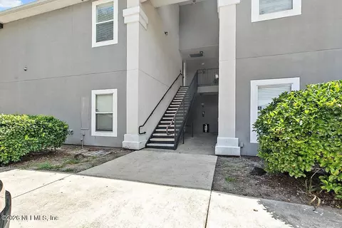 1466 Manotak Point Dr #208, Jacksonville, FL 32210