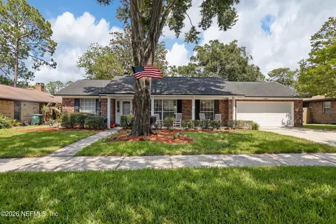 9751 Chesterfield Dr, Jacksonville, FL 32257
