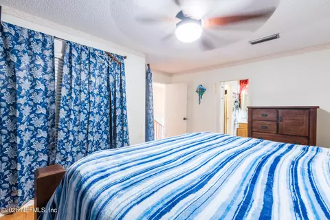 Bedroom - 157 Ida Blvd, Interlachen, FL 32148 photo 2 of 7