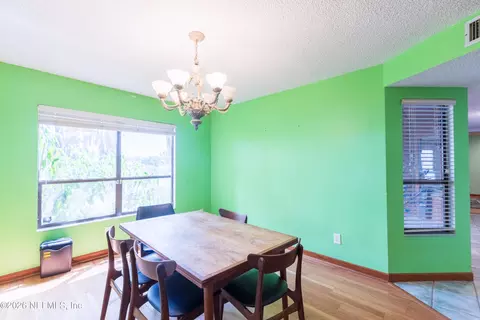 Dining - 157 Ida Blvd, Interlachen, FL 32148 photo 2 of 3