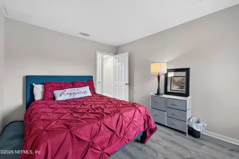 Bedroom - 356 Sunshine Dr, Saint Augustine, FL 32086 photo 11 of 15