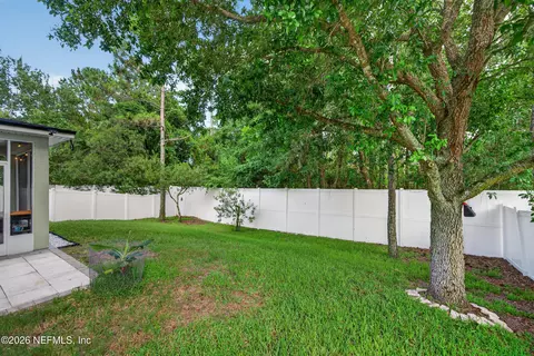 Exterior - 356 Sunshine Dr, Saint Augustine, FL 32086 photo 9 of 12