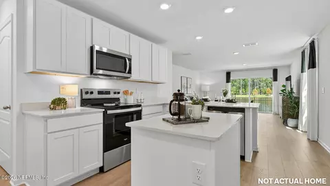 5883 Victoria Creek Ln, Jacksonville, FL 32219
