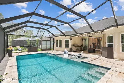 Exterior - 160 Greenview Ln, Saint Augustine, FL 32092 photo 5 of 8