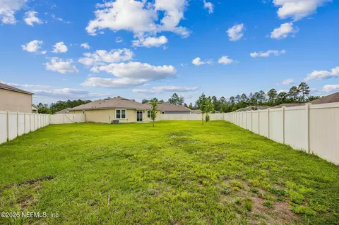 Exterior - 65355 Clearwater Ct, Yulee, FL 32097 photo 8 of 9
