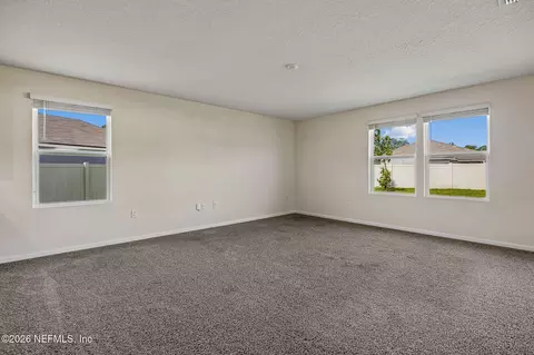 Living - 65355 Clearwater Ct, Yulee, FL 32097 photo 4 of 7