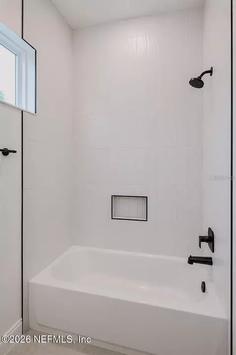 Bath - 68 Eric Dr, Palm Coast, FL 32164 photo 11 of 14