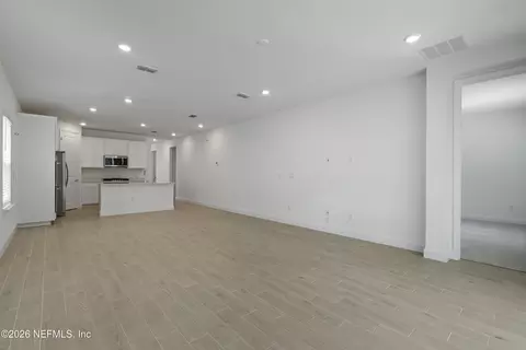 Living - 483 Murphys Dr, Saint Johns, FL 32259 photo 4 of 4