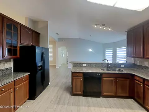 Kitchen - 13895 Fish Eagle Dr E, Jacksonville, FL 32226 photo 2 of 2