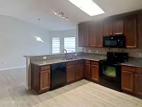 Kitchen - 13895 Fish Eagle Dr E, Jacksonville, FL 32226 photo 1 of 2