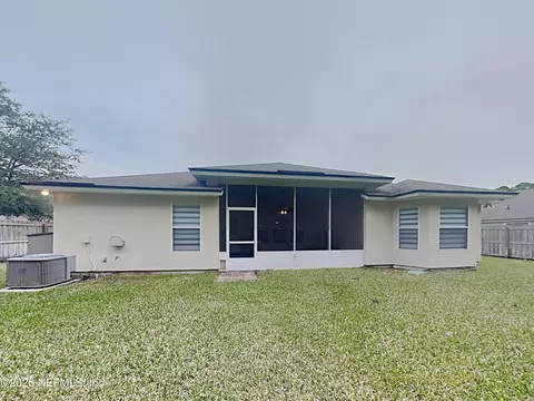 Exterior - 13895 Fish Eagle Dr E, Jacksonville, FL 32226 photo 2 of 3