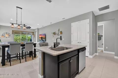 Kitchen - 3250 Bailey Ann Dr, Ormond Beach, FL 32174 photo 2 of 2