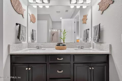 Bath - 3250 Bailey Ann Dr, Ormond Beach, FL 32174 photo 1 of 4