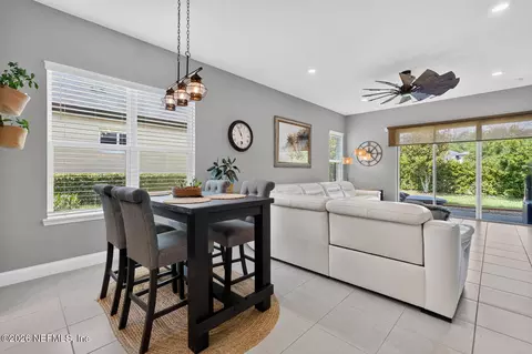 Dining - 3250 Bailey Ann Dr, Ormond Beach, FL 32174 photo 1 of 5