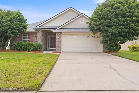 945 Raindrop Ln, Middleburg, FL 32068