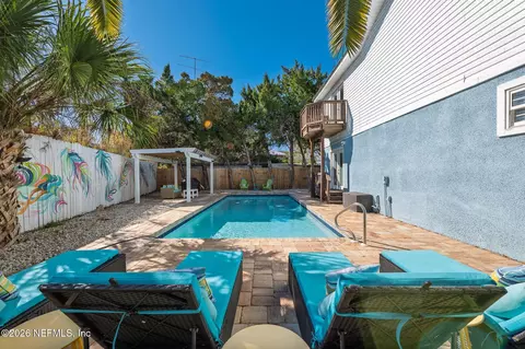 Exterior - 287 Boulevard Des Pins, Saint Augustine, FL 32080 photo 9 of 13