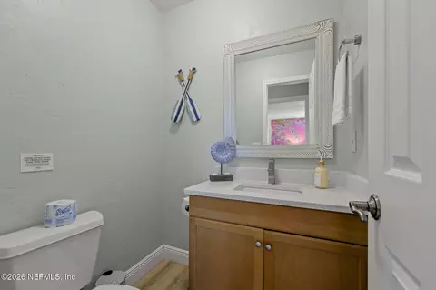 Bath - 287 Boulevard Des Pins, Saint Augustine, FL 32080 photo 3 of 4