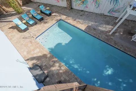 Exterior - 287 Boulevard Des Pins, Saint Augustine, FL 32080 photo 10 of 13