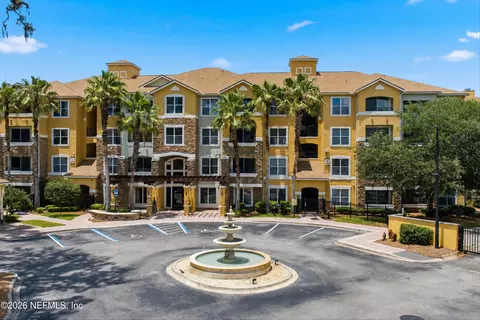 8539 Gate Pkwy #9235, Jacksonville, FL 32216