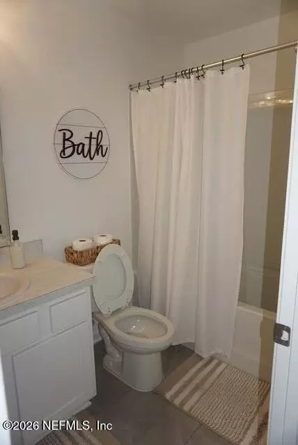 Bath - 426 Talulla Trl, Saint Augustine, FL 32095 photo 3 of 3