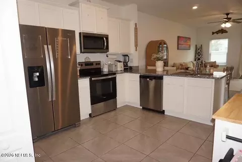 Kitchen - 426 Talulla Trl, Saint Augustine, FL 32095 photo 1 of 2