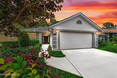 13959 Devan Lee Dr N, Jacksonville, FL 32226