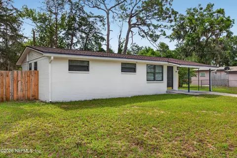 Exterior - 184 Draco St, Orange Park, FL 32073 photo 1 of 3
