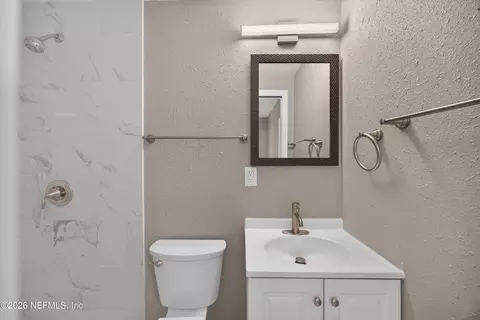 Bath - 184 Draco St, Orange Park, FL 32073 photo 1 of 2