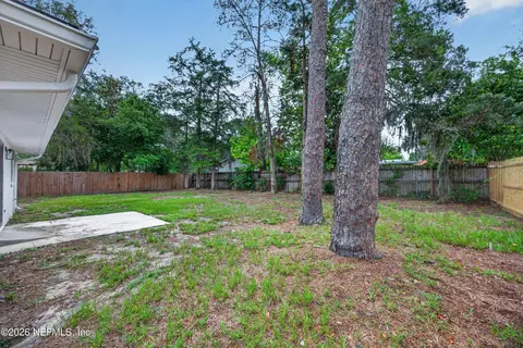 Exterior - 184 Draco St, Orange Park, FL 32073 photo 3 of 3
