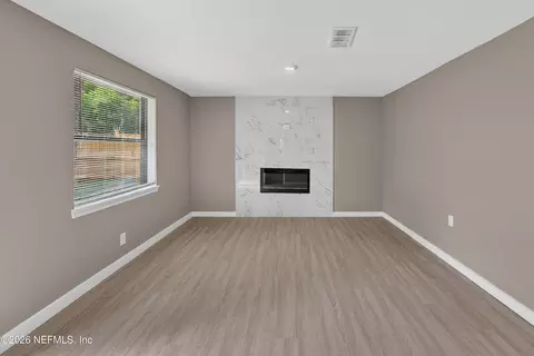 Living - 184 Draco St, Orange Park, FL 32073 photo 8 of 10