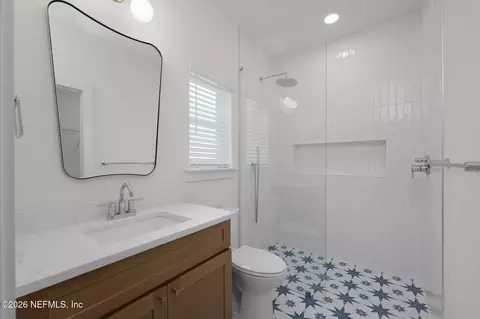 Bath - 878 W 4th St, Saint Augustine, FL 32084 photo 1 of 6