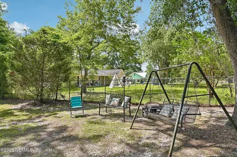 Exterior - 37153 S Pine St, Hilliard, FL 32046 photo 16 of 16