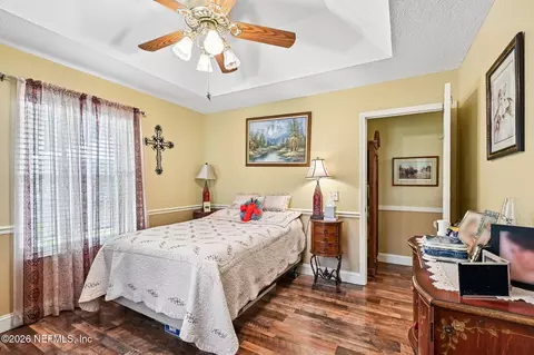 Bedroom - 37153 S Pine St, Hilliard, FL 32046 photo 5 of 7