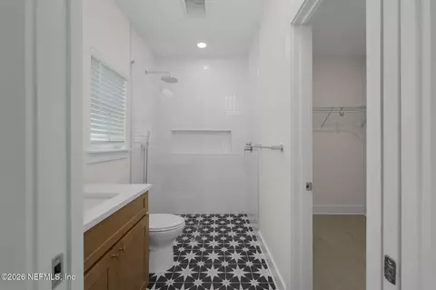 Bath - 874 W 4th St, Saint Augustine, FL 32084 photo 1 of 7