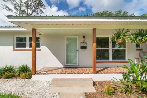 Exterior - 406 Arredondo Ave, Saint Augustine, FL 32080 photo 2 of 16