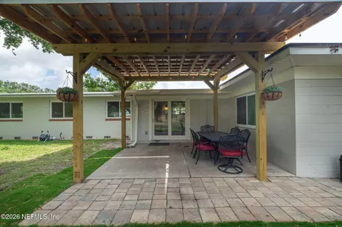 Exterior - 406 Arredondo Ave, Saint Augustine, FL 32080 photo 4 of 16