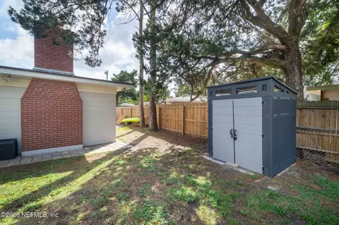 Exterior - 406 Arredondo Ave, Saint Augustine, FL 32080 photo 13 of 16