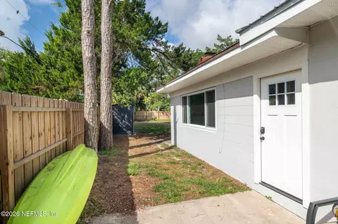 Exterior - 406 Arredondo Ave, Saint Augustine, FL 32080 photo 12 of 16