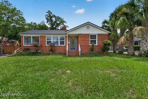 1837 Bartram Cir W, Jacksonville, FL 32207