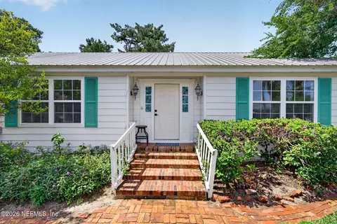 Exterior - 18 Ocean Ave, Saint Augustine, FL 32084 photo 3 of 13