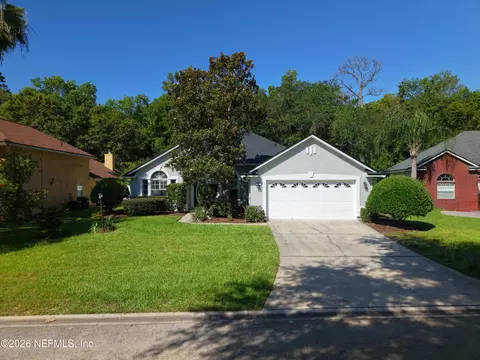 7834 Chase Meadows Dr W, Jacksonville, FL 32256